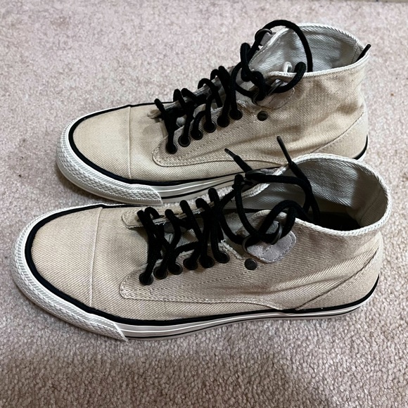 Diesel Women's Sneaker - Picture 2 of 6